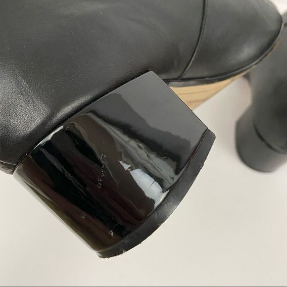 Karl Lagerfeld • Maude Booties - Picture 7 of 11